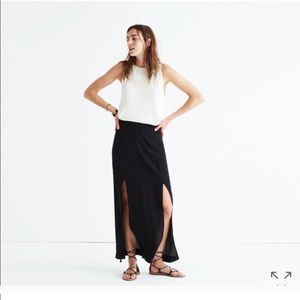 Looking for Madewell slit skirt is size 4.